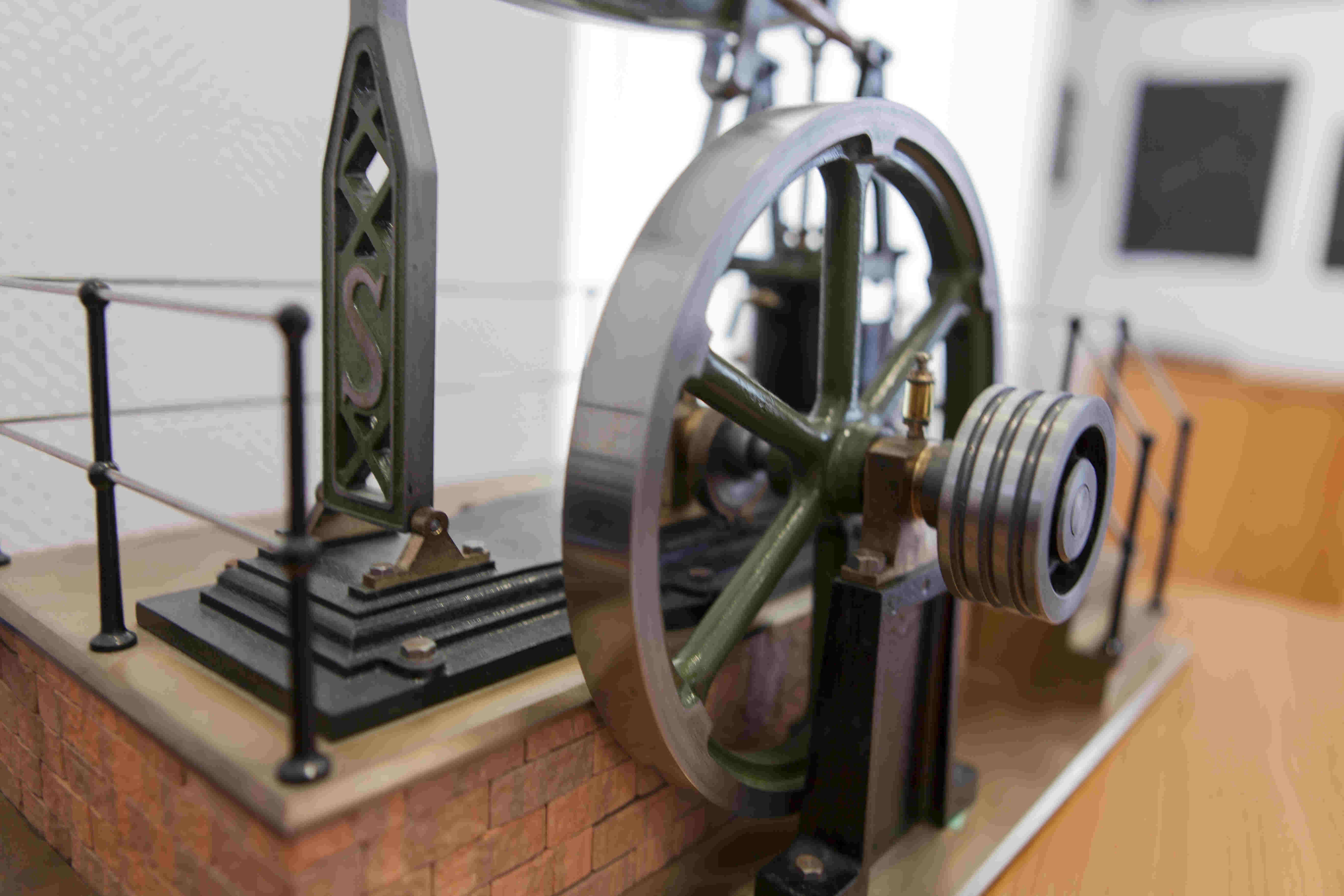 Dampfmaschine-17a