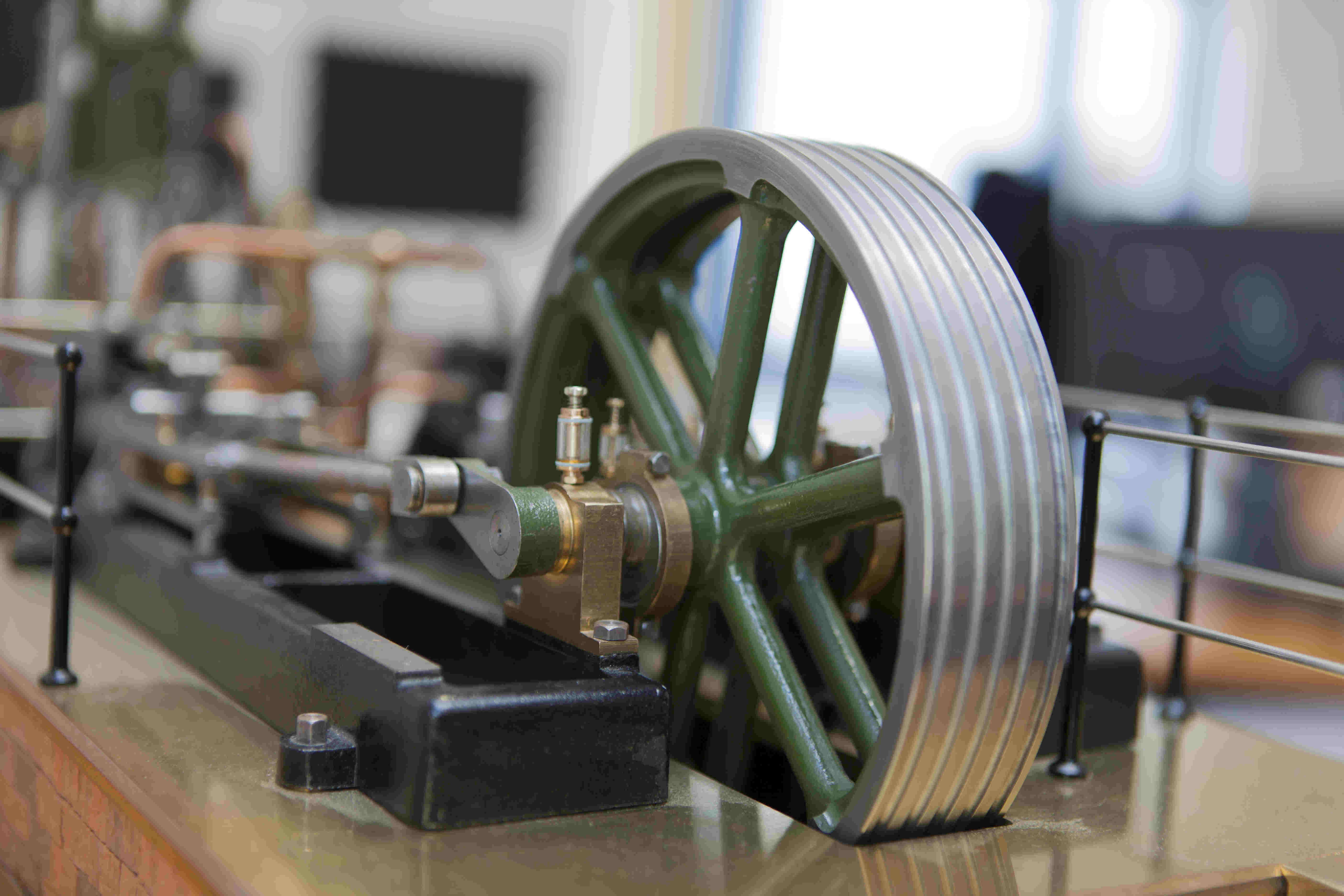 Dampfmaschine-8a